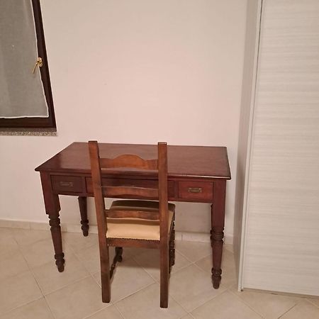 Gelsi Holiday Home La Maddalena Ла-Маддалена Экстерьер фото
