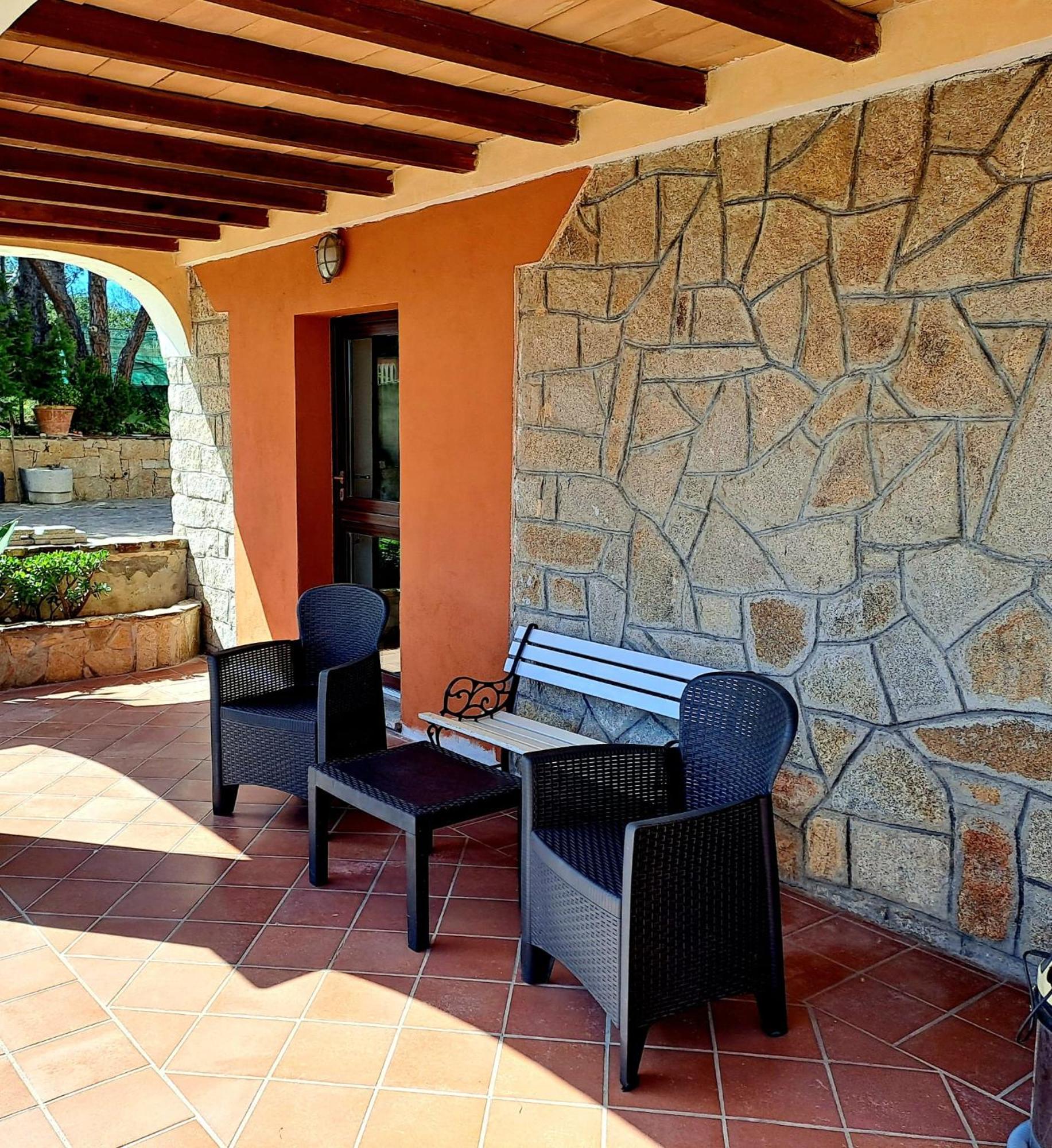 Gelsi Holiday Home La Maddalena Ла-Маддалена Номер фото